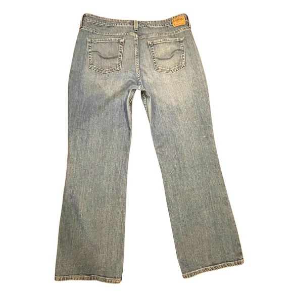 Signature Levi Strauss & Co Midrise Bootcut misses 16 Medium Waist 36” PRELOVED - Picture 8 of 10